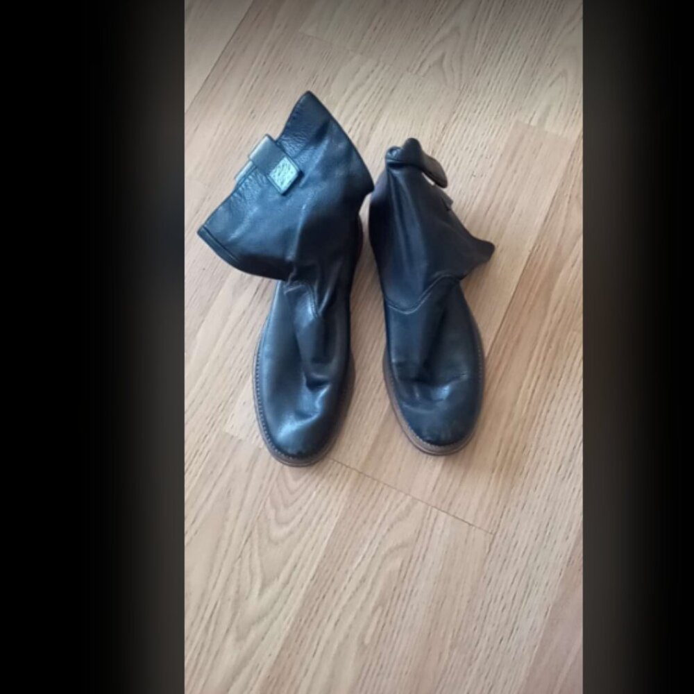 Cole Haan x Nike Air Leather Pull On Boots Sz 6B